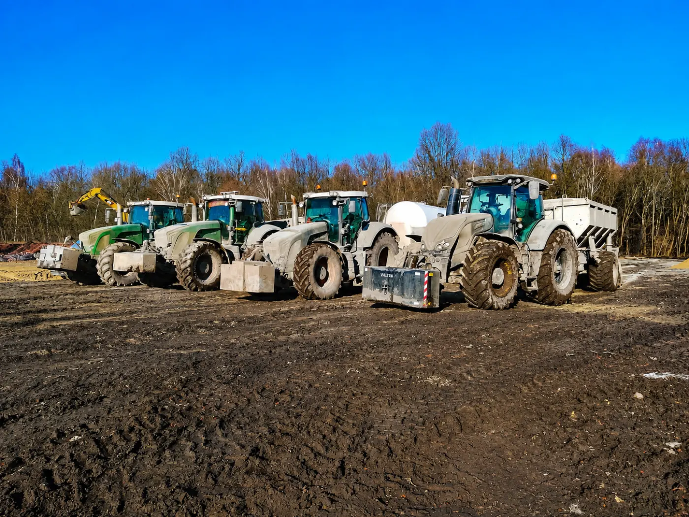 Park maszynowy NDA — flota ciągników